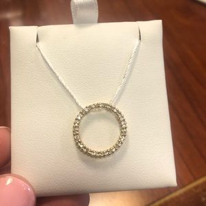 Diamond Circle Pendant Yellow Gold